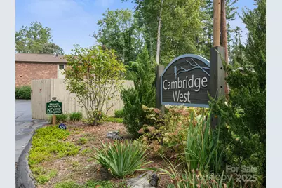 1329 4th Avenue W #A, Hendersonville, NC 28739 - Photo 2