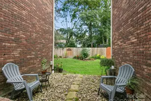 1329 4th Ave W, Hendersonville, NC 28739 - Photo 26