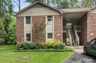 1329 4th Ave W, Hendersonville, NC 28739 - Photo 28