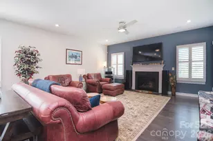 5219 Larewood Dr, Charlotte, NC 28215 - Photo 10