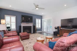 5219 Larewood Dr, Charlotte, NC 28215 - Photo 14