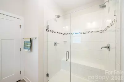 5219 Larewood Drive, Charlotte, NC 28215 - Photo 22