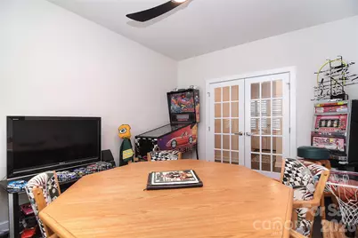 5219 Larewood Drive, Charlotte, NC 28215 - Photo 30
