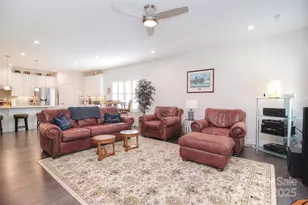 5219 Larewood Dr, Charlotte, NC 28215 - Photo 12