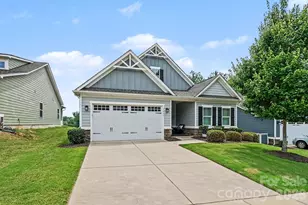 5219 Larewood Dr, Charlotte, NC 28215 - Photo 2