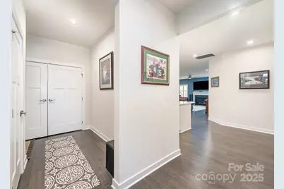 5219 Larewood Drive, Charlotte, NC 28215 - Photo 8