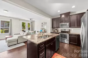 7223 Lochy Ln, Charlotte, NC 28278 - Photo 4