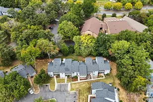 6610 Point Comfort Ln, Charlotte, NC 28226 - Photo 46