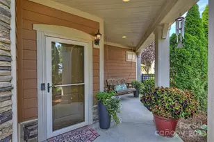 1301 Haywood Pk Dr, Waxhaw, NC 28173 - Photo 2