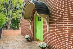 1205 E Union St, Morganton, NC 28655 - Photo 4