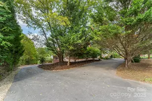 1205 E Union St, Morganton, NC 28655 - Photo 32