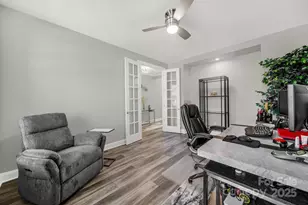 10313 Superb Ln, Charlotte, NC 28215 - Photo 6