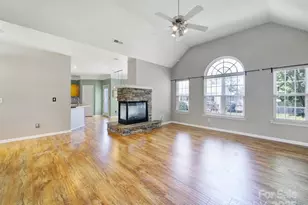 115 Lamplighter Ln, Mooresville, NC 28115 - Photo 4