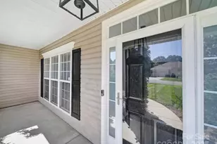 115 Lamplighter Ln, Mooresville, NC 28115 - Photo 2