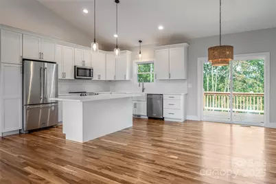 244 Country Drive, Mars Hill, NC 28754 - Photo 8