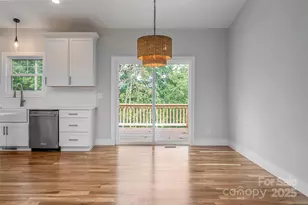 244 Country Dr, Mars Hill, NC 28754 - Photo 12