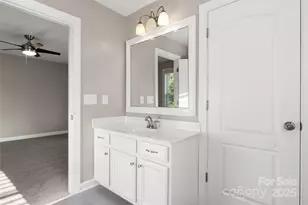 16001 Arabian Mews Ln, Charlotte, NC 28278 - Photo 22