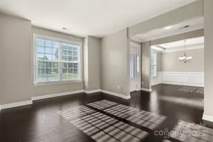 16001 Arabian Mews Ln, Charlotte, NC 28278 - Photo 6