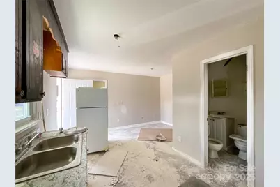 401 Orchard Street, Wadesboro, NC 28170 - Photo 14