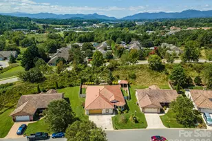 39 Pacifico Dr, Asheville, NC 28806 - Photo 36