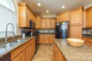 39 Pacifico Dr, Asheville, NC 28806 - Photo 12