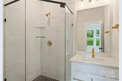 7904 Sansom Circle, Charlotte, NC 28213 - Photo 16