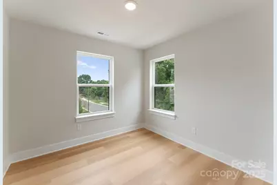 7904 Sansom Circle, Charlotte, NC 28213 - Photo 12