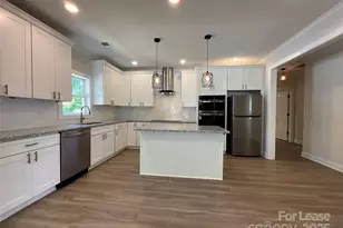 307 N Catawba St, Lancaster, SC 29720 - Photo 6