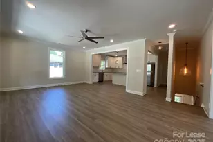 307 N Catawba St, Lancaster, SC 29720 - Photo 2