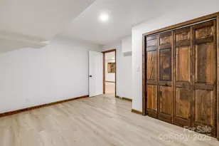 402 Woodfield Dr, Asheville, NC 28803 - Photo 38