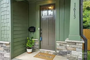 1613 N McDowell St, Charlotte, NC 28205 - Photo 2