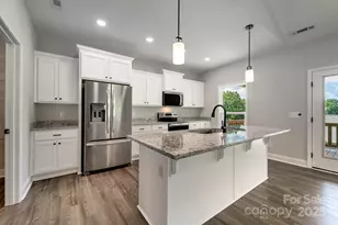 381 Scenic Rdg Cir, Franklin, NC 28734 - Photo 14