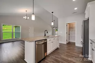 381 Scenic Rdg Cir, Franklin, NC 28734 - Photo 16