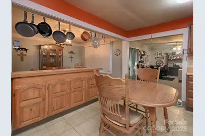 731 E Center Avenue, Mooresville, NC 28115 - Photo 10