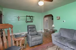 731 E Center Ave, Mooresville, NC 28115 - Photo 6