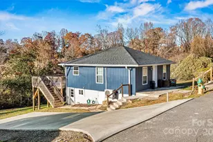 428 Folk St NW, Lenoir, NC 28645 - Photo 2