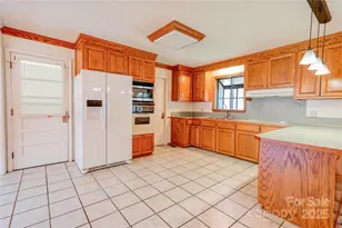 1701 Cedar Creek Rd, Shelby, NC 28152 - Photo 12