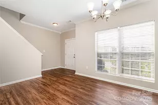 9012 Hedge Maple Rd, Charlotte, NC 28269 - Photo 4