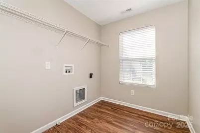 9012 Hedge Maple Road, Charlotte, NC 28269 - Photo 18