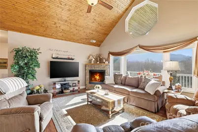 140 Debbie Loop, Waynesville, NC 28786 - Photo 12