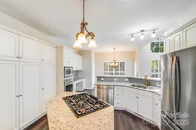 10437 Rougemont Lane, Charlotte, NC 28277 - Photo 24