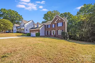 10437 Rougemont Ln, Charlotte, NC 28277 - Photo 46