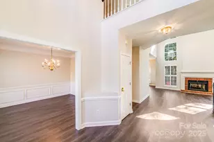 10437 Rougemont Ln, Charlotte, NC 28277 - Photo 12