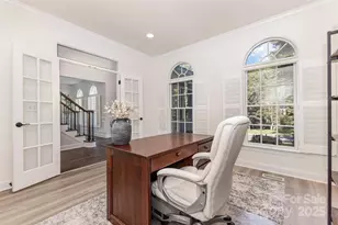 5510 Silver Creek Dr, Waxhaw, NC 28173 - Photo 2