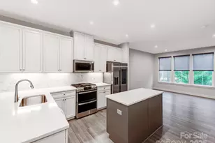 128 Music Hall Wy, Charlotte, NC 28203 - Photo 4