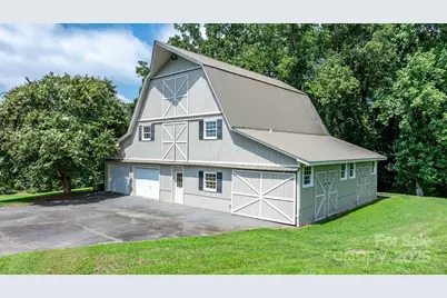 364 39th Avenue Drive NW, Hickory, NC 28601 - Photo 46