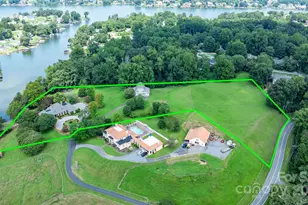 364 39th Ave Dr NW, Hickory, NC 28601 - Photo 2