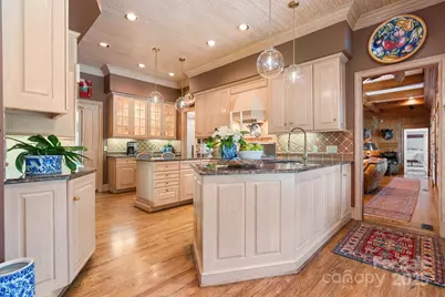 364 39th Avenue Drive NW, Hickory, NC 28601 - Photo 22