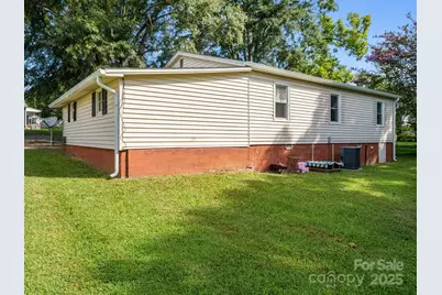 183 Hollywood Street, Forest City, NC 28043 - Photo 4