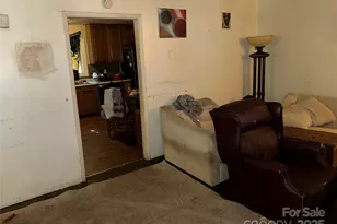 1524 Whisnant St, Charlotte, NC 28206 - Photo 2